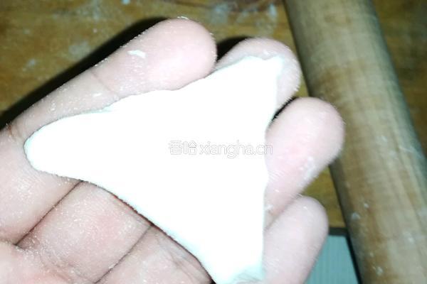 金针菇猪肉馄饨的做法图解9