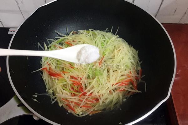 双椒土豆丝的做法图解11