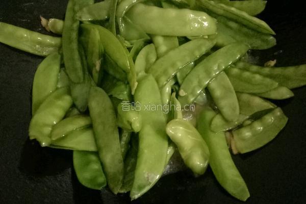 蒜蓉炒荷兰豆的做法图解6