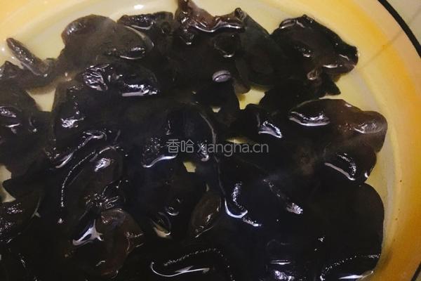 烤麸炒木耳的做法图解3