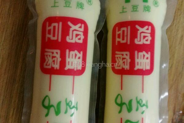茄汁豆腐的做法图解1