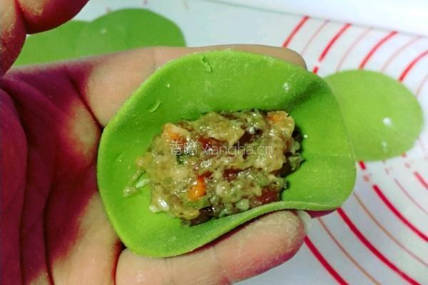果蔬汁色彩水饺的做法图解9