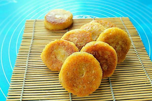 煎地瓜饼的做法图解12