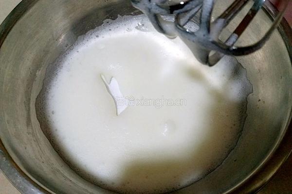 抹茶奶油蛋糕卷的做法图解11