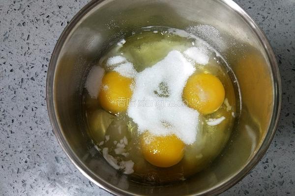 蛋糕甜甜圈的做法图解2