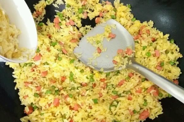 黄金蛋炒饭的做法图解7