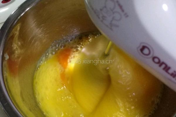 海绵小蛋糕的做法图解3