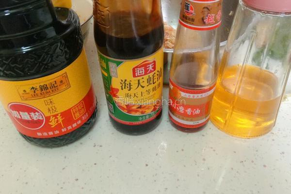 白菜猪肉虾仁饺和白菜猪肉海参饺的做法图解4