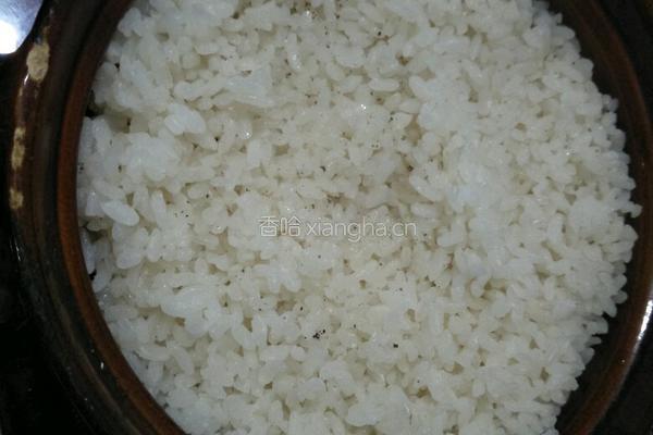 牛干巴砂锅饭的做法图解1