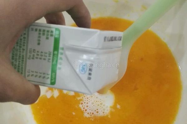 十寸戚风蛋糕的做法图解5