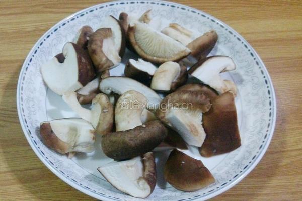炸香菇的做法图解1