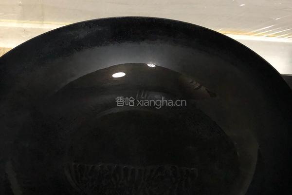 青菜炒蘑菇的做法图解4