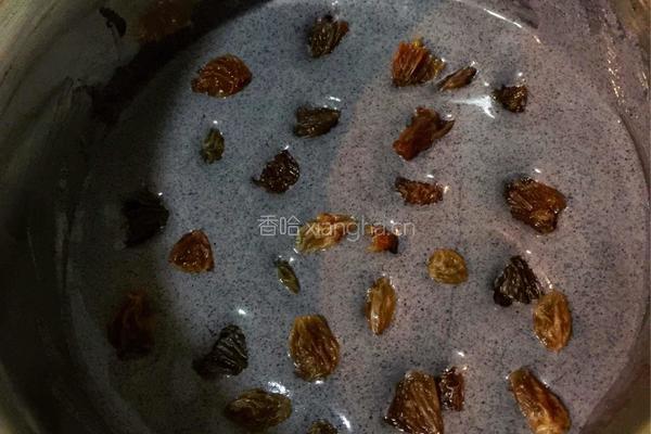 黑米蒸蛋糕的做法图解6