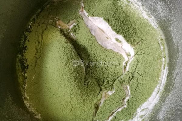 抹茶蜜豆毛巾卷的做法图解4