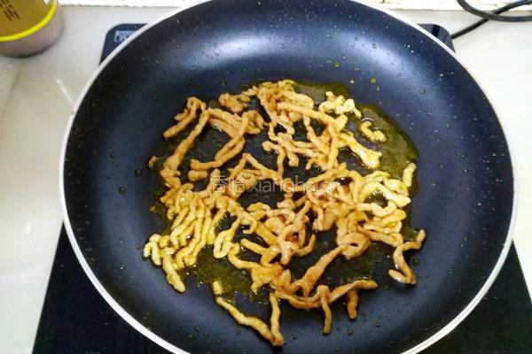 蒜苔炒肉丝的做法图解10