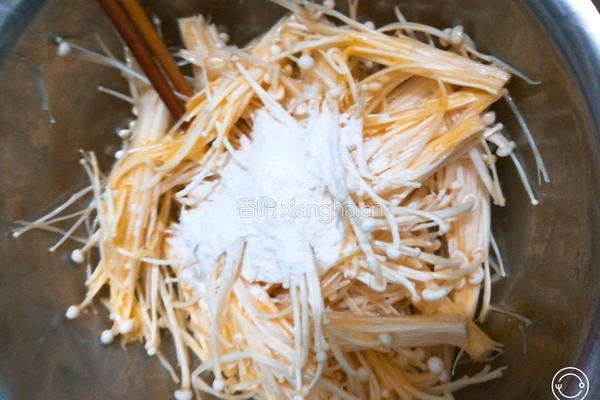 炸金针菇的做法图解3
