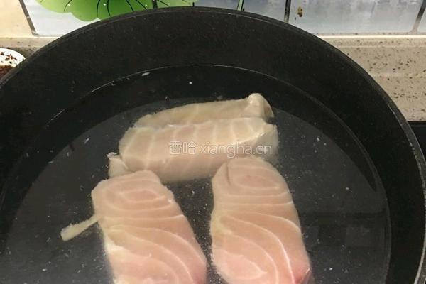 黄金鲟鱼肉松的做法图解3