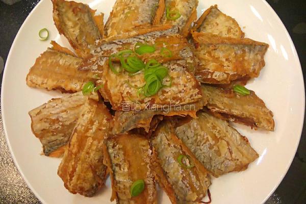 鲁菜大师蒋家菜香酥带鱼的做法图解4