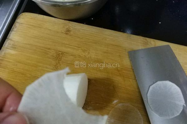 酸甜脆萝卜的做法图解2