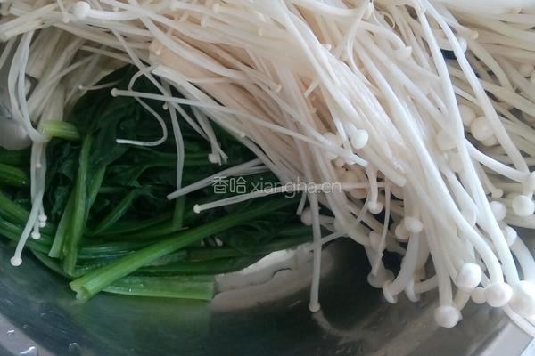菠菜金针菇汤的做法图解3