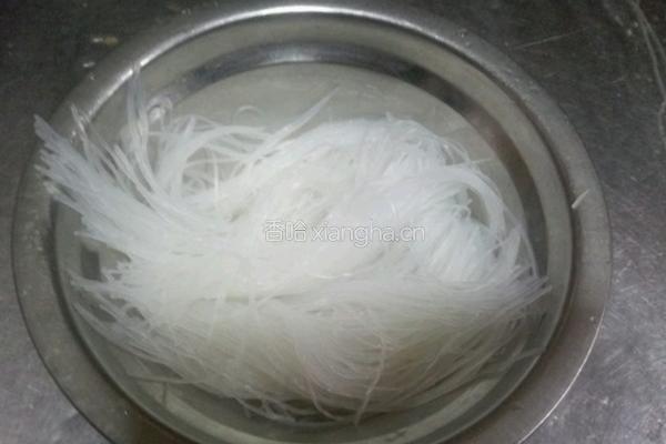 蒜泥波士顿龙虾的做法图解4