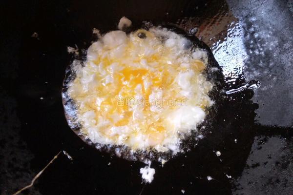 香葱鸡蛋炒饭的做法图解4