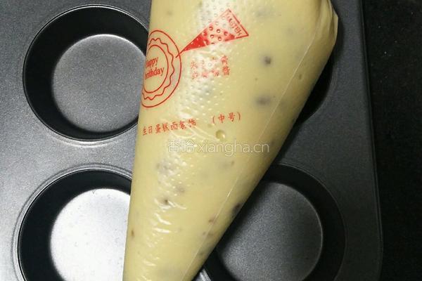 奶酪纸杯蛋糕的做法图解6