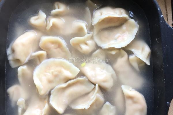 猪肉胡萝卜馅饺子的做法图解5