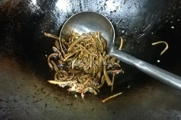 炒鳝丝的做法图解17