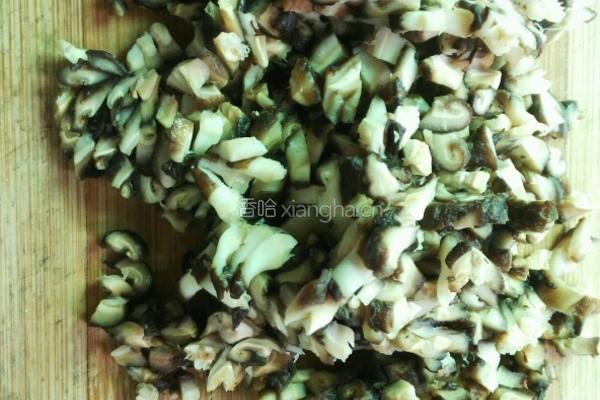 珍珠菜香菇肉馅的做法图解1