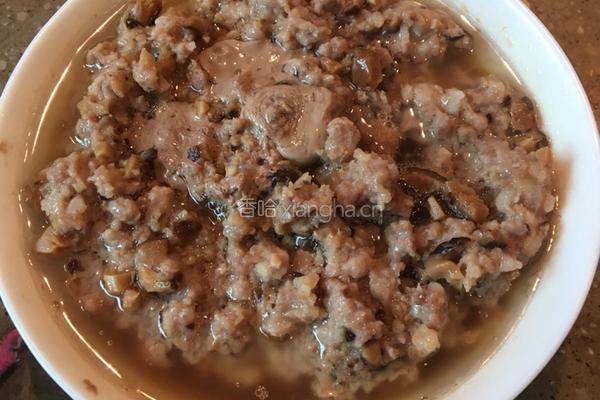 香菇莲藕蒸肉