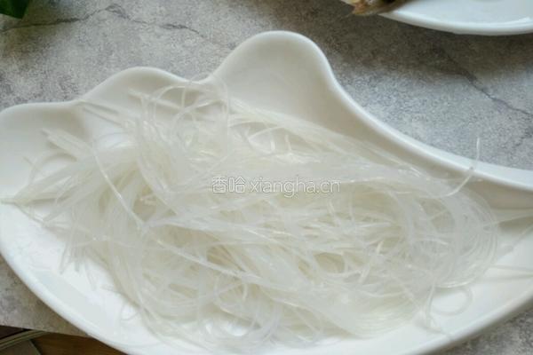 蒜蓉粉丝蒸虾的做法图解4