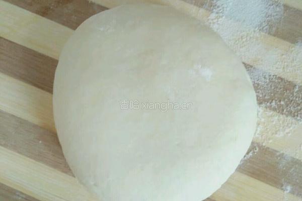 家常披萨的做法图解1