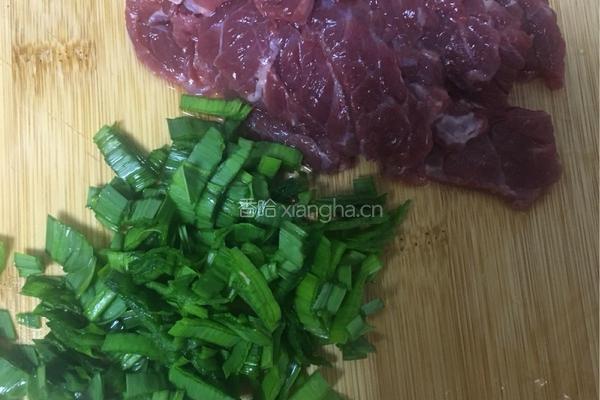 滑蛋牛肉的做法图解1