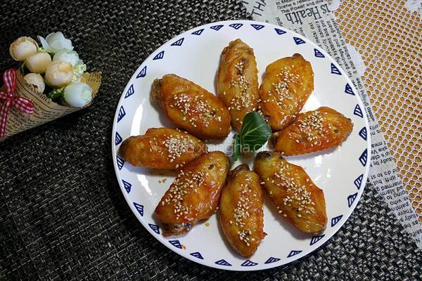 蜜汁鸡翅的做法图解1