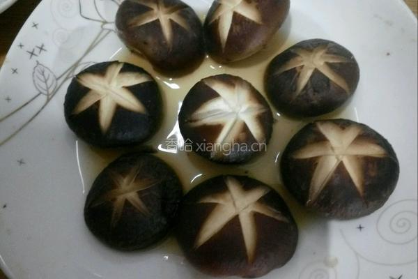 香菇青菜的做法图解3