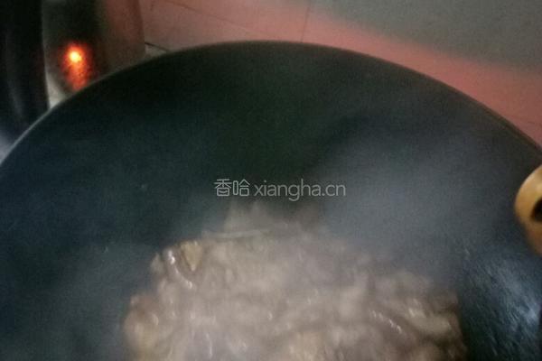 红烧酸辣猪肠的做法图解9