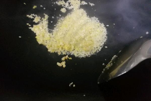 蒜蓉香辣扇贝肉的做法图解5