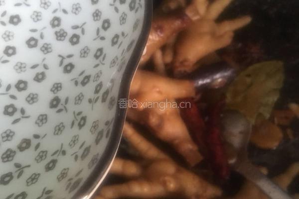 红烧鸡爪的做法图解17