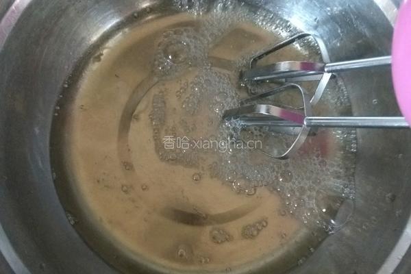 纸杯威风小蛋糕的做法图解3