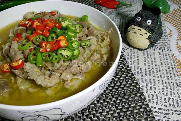 金针菇汆肥牛的做法图解1