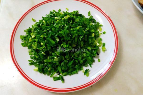 韭菜肉蒸饺的做法图解2