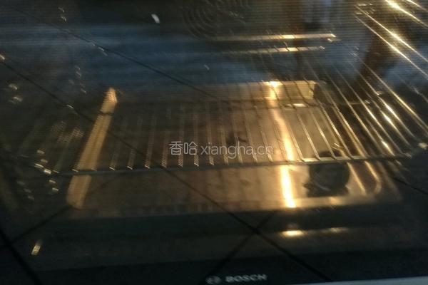 8萨瓦林巧克力戚风蛋糕的做法图解4
