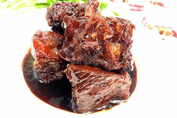 卤牛肉的做法图解1