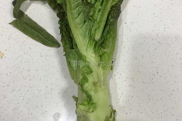 凉拌莴笋丝的做法图解2