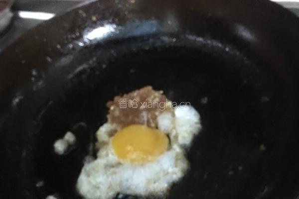 肉煎蛋的做法图解5