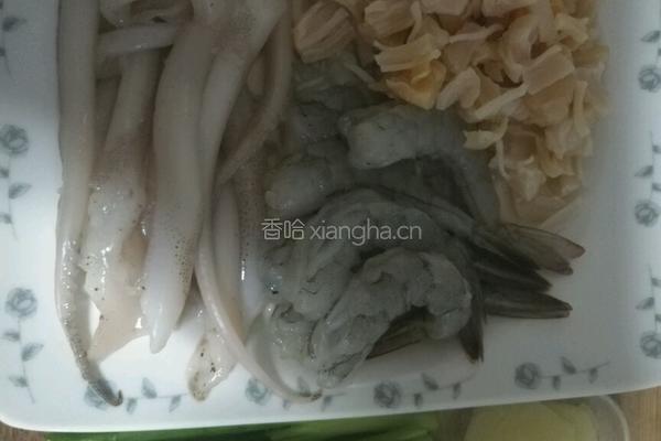 海鲜粥的做法图解2