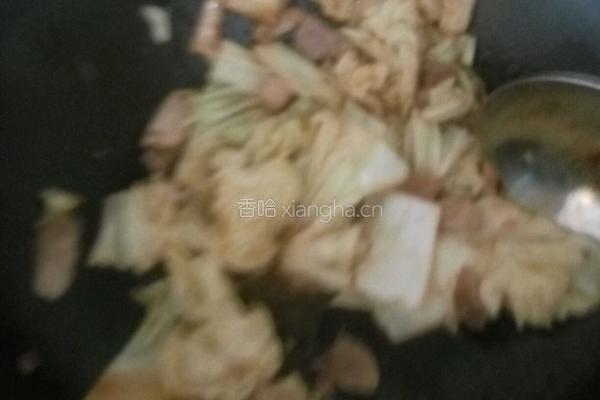 土豆白菜炖肉的做法图解7