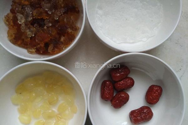 皂角米雪燕桃胶羹的做法图解2