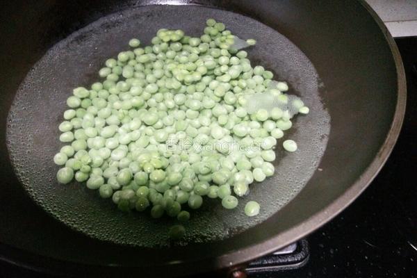 肉炒豌豆的做法图解3